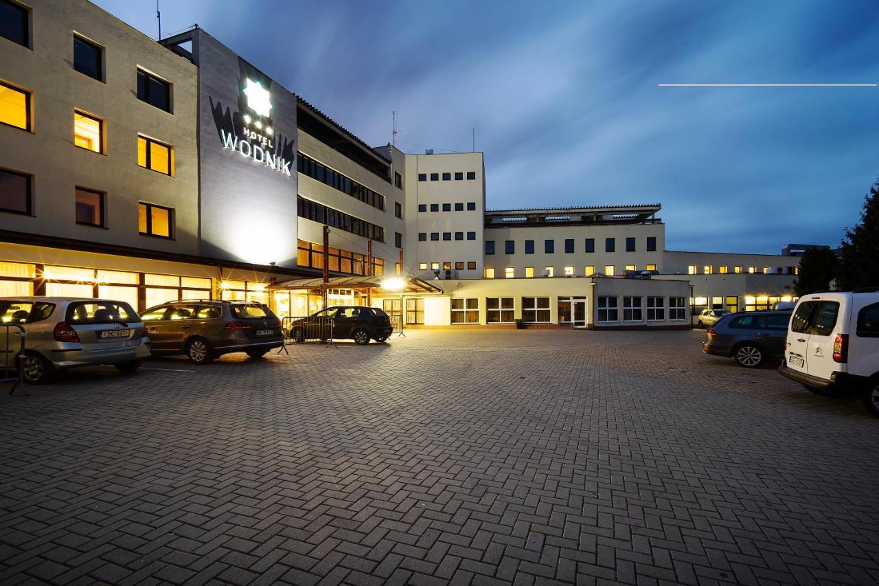 Hotel Wodnik Slok Exterior photo